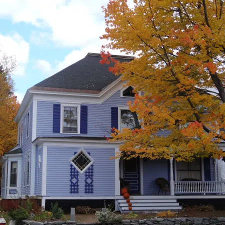 Holidae House Bed & Breakfast