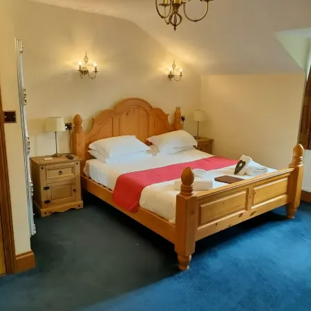 Great Trethew Manor Hotel & Restaurant