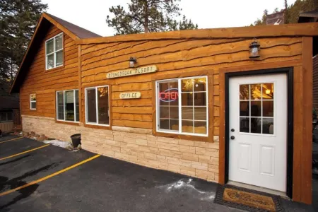 Stonebrook Resort - Adult Only