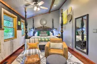 Pet-Friendly Outdoor Paradise w/ Grill, Decks