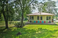 Pet-Friendly Wabasha Studio: Boat, Ski & Explore! - Wifi