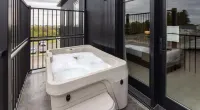 The Atlee Suites Hotel di Paint Township