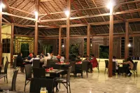 Puri Bunga Beach Cottages - sarapan