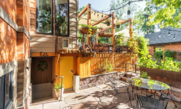 2 Mi to Downtown Denver Stylish Gem with Fireplace!