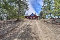 Grand Jefferson Home w/ Stunning Mtn Views! - 3 tähden