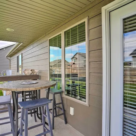 Rapid City Home w/ Patio < 5 Mi to Downtown!