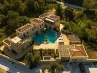 Meli Suites Isle - Adults Only Hotels near شاطئ ماربل