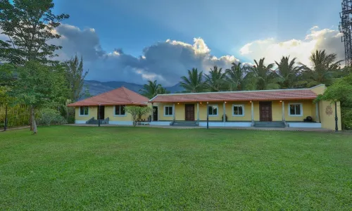Dvara Siruvani