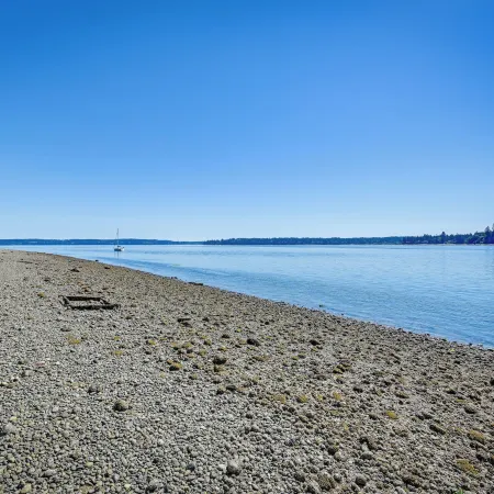 Private Beach at Waterfront Harstine Island Escape