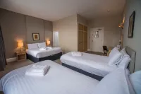 Old Colonial, Weston-Super-Mare by Marston's Inns Hotels near Broadoak Academy