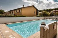 Appart'Hotel Garden & City Lissieu Hôtels à : Lissieu
