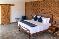 Ojo Azul Resort Hotels in Guadalupe