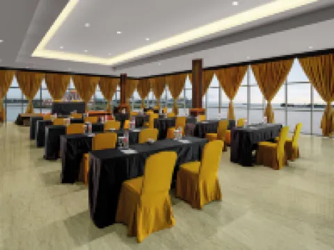Swiss-Belhotel Makassar Hotels in Makassar