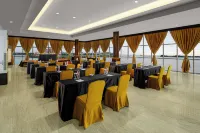 Swiss-Belhotel Makassar Hotels in Ujung Pandang