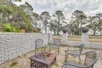 Steps to Beach: Carrabelle Family Home w/ Patio! - Beach
