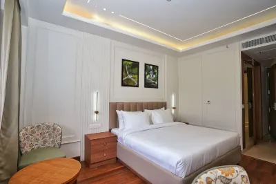 Hotel Malsi Mist Hotels near DIT University