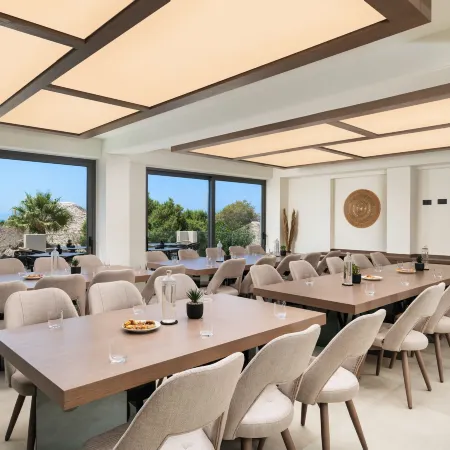 Elia Agia Marina Hotel