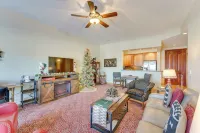 1 Mi to Skiing: Mtn-view Condo in Angel Fire! - 4 stjerner