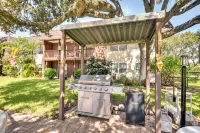 New Smyrna Beach Condo Pool Access, Walk to Beach - Holiday Apartments