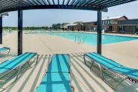 Frederick Townhome with Balcony, Close to Parks!