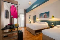 Rome Ciampino Smart Hotel Các khách sạn ở Ciampino