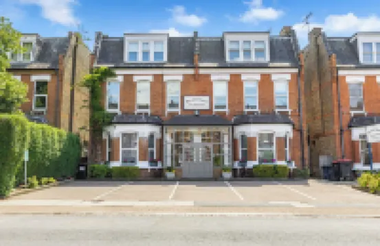 Heatherbank Guest House Hotels near Finchley