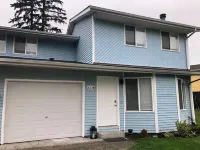 Luxury Brand New Remodeled 3 Bedroom Duplex! トレーダージョーズ周辺のホテル