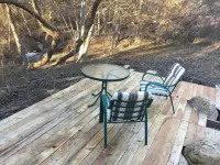 Ahwahnee-be Vintage Cabin - Three blocks to town!