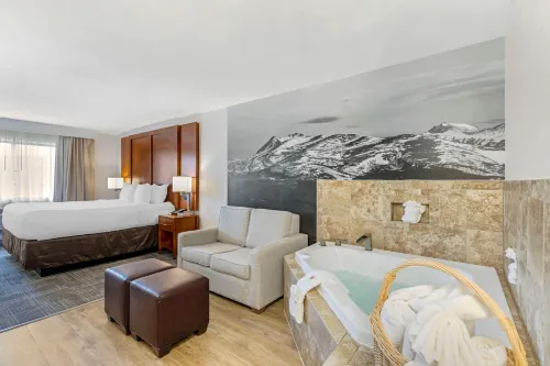 Comfort Suites Golden West on Evergreen Parkway Hotels in Evergreen