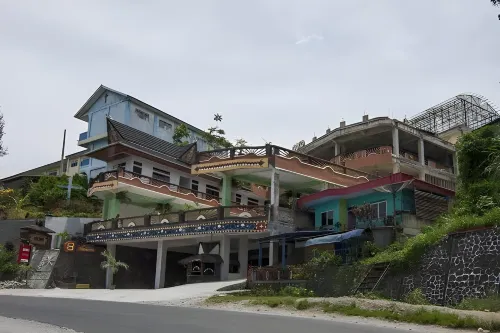 3 Berastagi Hotel Hotels in Gundaling I