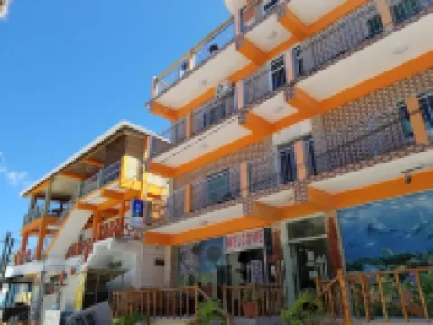 Enjoy Hotel โรงแรมใน