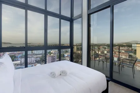 Casco View Apartments Отели в г. Панама-Сити