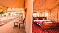 Royal Pavilion Camps Hotels in Sam