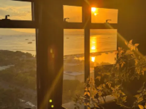 Luxurious Haven in the Sky