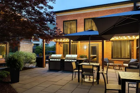 Homewood Suites by Hilton Burlington