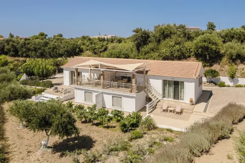 Apollonides Seafront Villa1 Aoede
