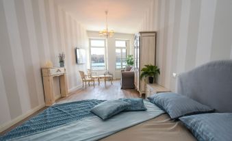 Romantic Benaco Sal - App 02