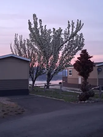 The River Rue RV Park Отели в г. Уилбур