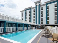 Garner Hotel VIRGINIA BEACH NORTH by IHG モーター ワールド周辺のホテル