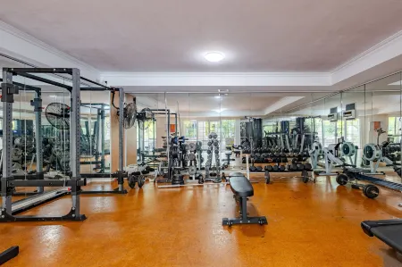 3bdr Sauna Pool Gym Parking Отели рядом со станцией East Perth Railway Station