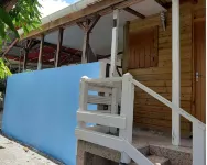Charming F2 20 meters from the seafront for 3 people or 2 adults and 2 children.