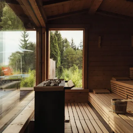 Waldrast - Forestside Living