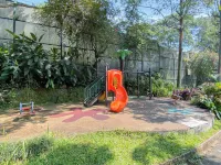 Spacious And Comfy 3Br (6 Pax) At Vimala Hills Villa & Resort Gadog - Træningscentre