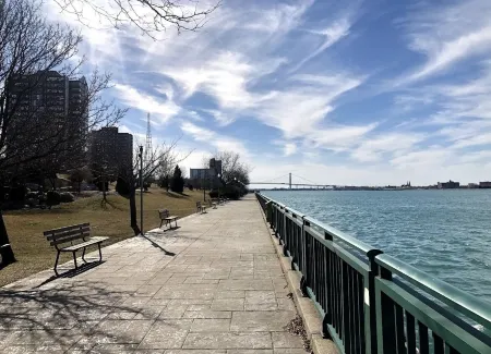 Albert Housing Отели в г. Текамсе