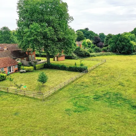 Idyllic Countryside Cottage in Worcestershire