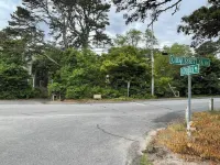 Cozy 3 bedroom cottage in the Heart of Wellfleet Hotels in Wellfleet
