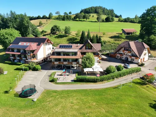 Landgasthof Adler Pelzmühle Các khách sạn ở Biederbach Baden-Wurttemberg