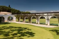 Pine Cliffs Residence, a Luxury Collection Resort, Algarve Hotels near Praia dos Olhos de Agua