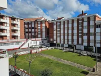 Apartment in playa de ber. Hoteles en Eume