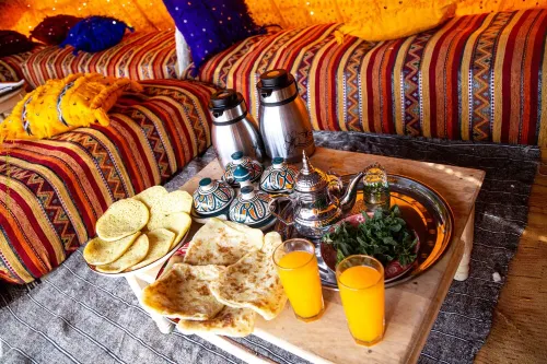 FERME DAR CHARACH luxury tent in the heart of the palm grove